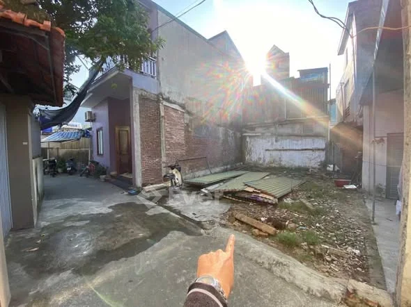 Bán nhanh lô đất Đẹp Phường Lê Mao Cũ ngay sau Vincom . (ngõ đường phùng phúc kiều - Lê Mao