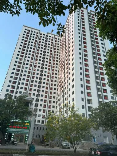 CHÍNH CHỦ BÁNCHUNG CƯ 389Rộng 64m, tầng trung, ban công hướng Đông