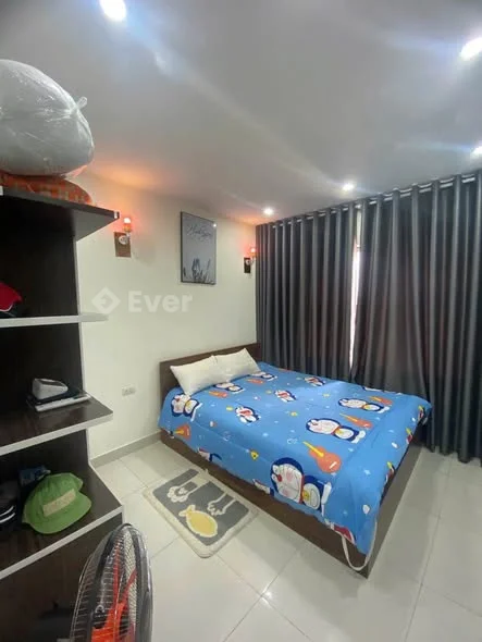 CHUNG CƯ T&T QUANG TRUNGDT: 63 m2 (thông thuỷ), 2 ngủ 2 vsCửa .hướng Nam ban công hướng Bắc