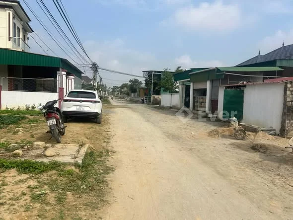 BÁN LÔ ĐẤT BÁM MẶT ĐƯỜNG LƯƠNG LƯƠNG NGHI LIÊNCách ql1A hơn trăm mét