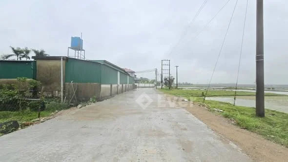 ĐẤT THÔN TRUNG TIẾN, LƯU VĨNH SƠN _HÀ TĨNHDiện tích: 289,5m2 (12×24)