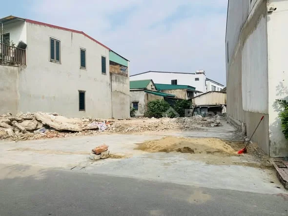 Bán đất TDP Trung Đình, Thạch Quý:- Diện tích: 6,17x19=120m2 (107m thổ cư) - Thỏa thuận - 107m²