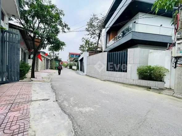 Bán đất TDP Trung Đình, Thạch Quý:- Diện tích: 6,17x19=120m2 (107m thổ cư)