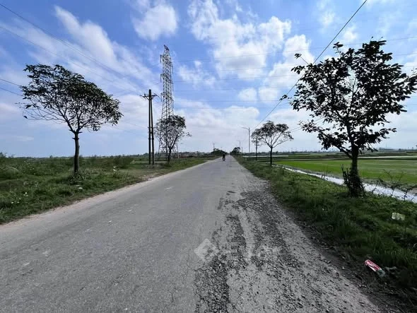 Bán đất mặt đường Thôn La Xá, Phường Hà Huy Tập, thành phố Hà Tĩnh, cách mặt đường TL17 150m