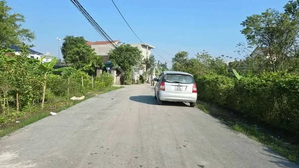 ĐẤT QH THÔN BÌNH YÊN,THẠCH BÌNH,HÀ TĨNHDiện tích: 178,5m2 (10,4×16,5) nở hậuGiá: 2 tỷ 2xx