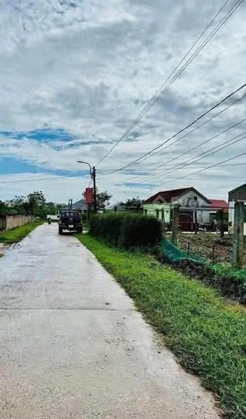 Lý Trạch full đất ở. Đường 2 ôtô Dt 8*16,3m Giá chỉ 5xxtr Khách qt lh 0857026***