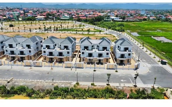 ROX LIVING ĐỒNG HỚI - TNR STAR ĐỒNG HỚI - TÂY MƯƠNG PHÓNG THỦY