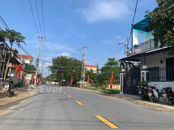 Siêu rẻ bán gấp mt đường nhựa trung tâm Mt Trần Nhật Duật 258m2 đất ở sẵn 200 m2 đất ở