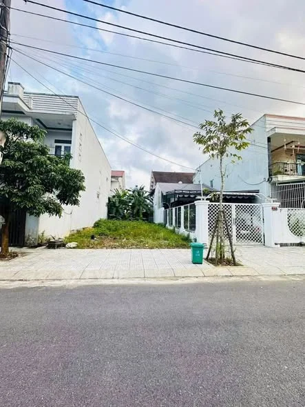 BÁN ĐẤT – TRỊNH HOÀI ĐỨC, NAM ĐÔNG HÀVị trí: Trịnh Hoài Đức, Nam Đông Hà