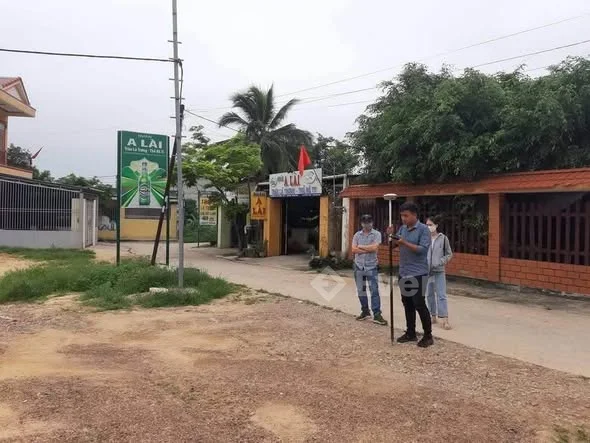 HÀNG HIẾM – NGÕ 189 PHAN ĐÌNH PHÙNG Đối diện quán Trâu Lá Trơng – vị trí dễ tìm DT: 6,5 × 19m