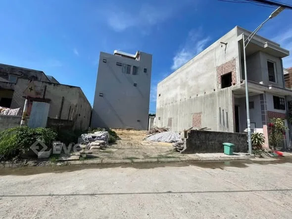 Chính chủ gửi bán nhanh lô đất đẹp mặt tiền đường Đinh Tiên Hoàng DT: 5.5x17