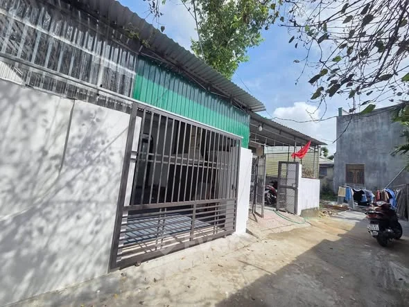 Đất đẹp, rẻ, hiền lành.Hẻm 128 Hoàng Hoa Thám còn 1 lô 130m2. Hướng đông