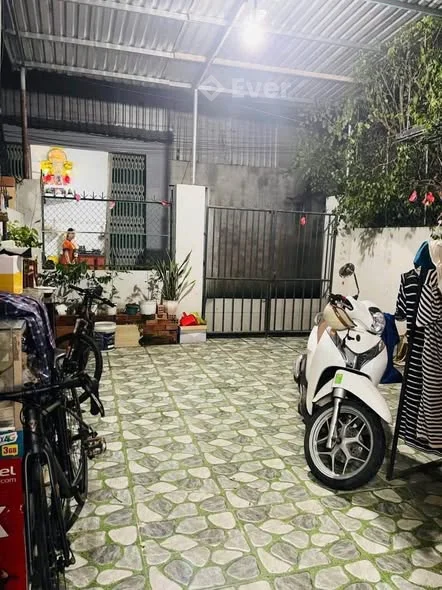 NHÀ HẺM LÊ QUÝ ĐÔN- Hẻm Thông Ngọc Bảo Viên. Gần Chợ, Trường Tiểu Học - Thỏa thuận - 100m²