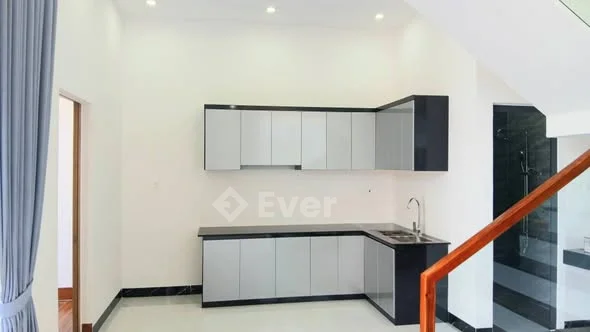 LẠI GẶP ÔNG ANH VỚI BÀ CHỊ NHÀ 2 LẦU MỚI XÂYĐẸP TTP QUẢNG NGÃI