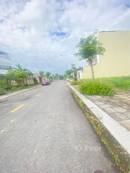 Bán lô đất mặt tiền Võ Thị Đệ KDC Phước Thạnh