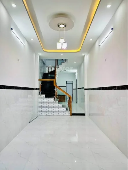 Bán Nhà Hẻm Nguyễn Trường Tộ , Nhà 1 Mê Nguyên , Sổ Đỏ 94m2 3PN, 2WC , Sân Trước & Sau , Sân Phơi