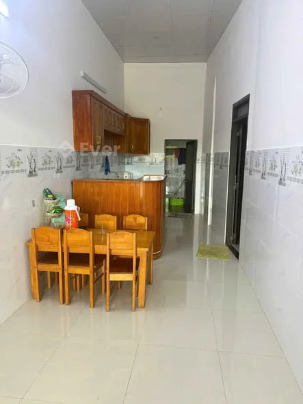 Nhà hẻm 179/…Phạm Ngọc Thạch ___Gia Lai___.,cách đường chính 50m,gần mọi tiện ích