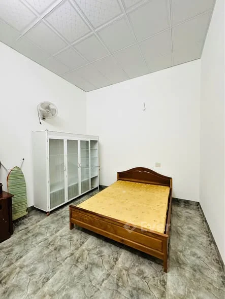 Chuyển chỗ ở cần sang nhượng nhà hẻm Đặng Trần Côn 1 tỷ 7xx dt 5*27full thổ cư, sân oto, 2pngủ,