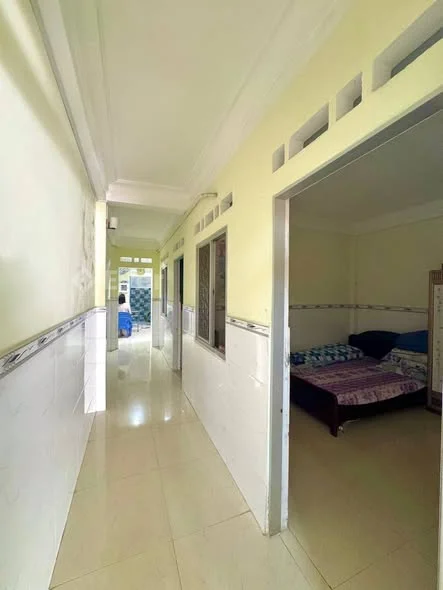 Nhà Đường 2 Ô Tô , Gần Đường Ngô Mây , P. Quy Nhơn Nam , 93m2 (4,7*19,7) , 1,5 Tầng , 4,x Tỏi