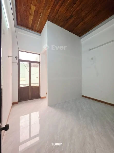 Bán Nhà 2 Tầng hẻm Ngô Mây Quy Nhơn , 36m2 , Giá 2 Tỷ 350Tr +Dt: 36m2 , Ngang 4m , Lộ Giới 2m , 2PN