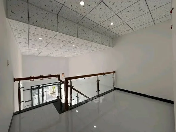 Bán nhà mê lỡ hẻm rộng, đường Lê Đại Hành - tp quy nhơn