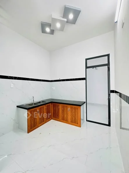 BÁN NHÀ 2 TẦNG – HẺM RỘNG 4M – ĐƯỜNG THANH NIÊN – TRUNG TÂM QUY NHƠN Diện tích: 55m²