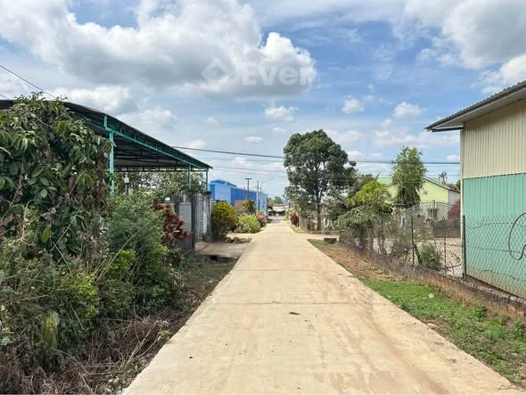 Đất đẹp hẻm 286 Võ Văn Kiệt - P.Thống Nhất - Gia Lai , Giá bán : 9xx triệu