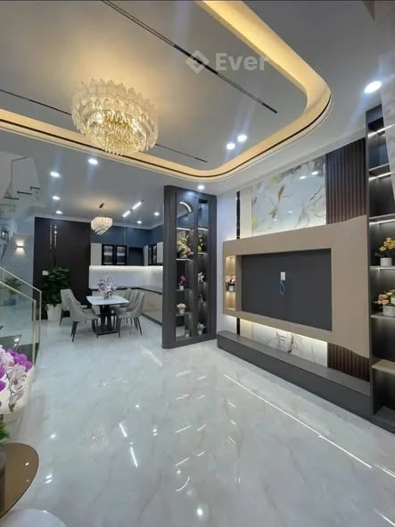 Nhà đẹp Phạm Văn Đồng – gần chợ Thống Nhất DT 5x18m, full thổ cư, hẻm ô tô 6m