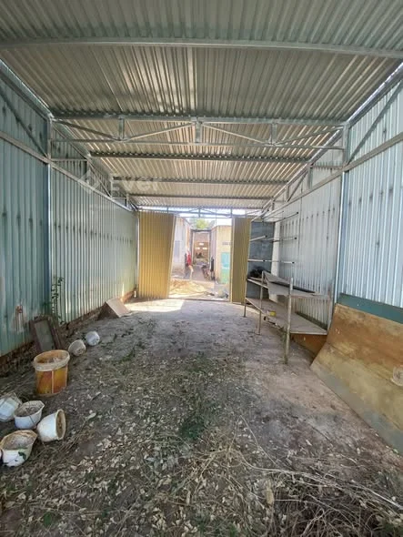 Lô đất hẻm Hoàng Văn Thái - Phường Pkeiku. Cách đường chính tầm 50m siêu thị coopmart 900m