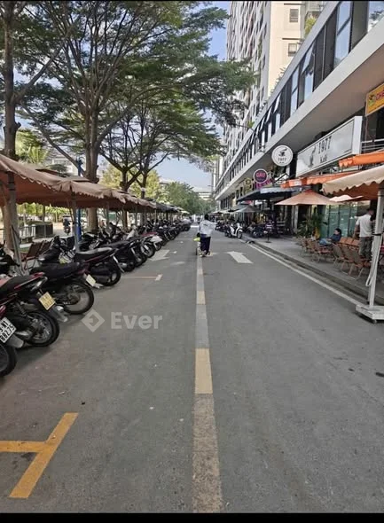 Cần Bán ShopHouse bàn giao thôCT3 Vĩnh Điềm Trung - View Bờ Hồ38.5tr/m - 8,77 tỷ - 227.8m²