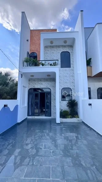 Cần Bán Căn Nhà Diên Sơn 1 Trệt 1 LầuDT: 100m full thổ cư, ngang 5m.