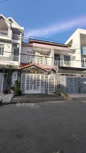 NHÀ 3 TẦNG ĐƯỜNG VÕ TRƯỜNG TOẢN – VĨNH HOÀ, NHA TRANGGiá: 7,6 Tỷ (Thương lượng khách thiện chí)