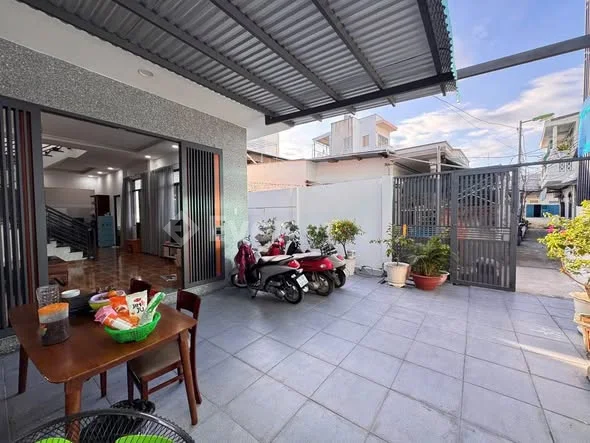 Bán Nhà 1 Trệt 1 Lầu Trần Phú- Vĩnh Nguyên- Diện tích: 142,8m2 ( ngang 8m dài 17m ) - 6,5 tỷ - 142.8m²