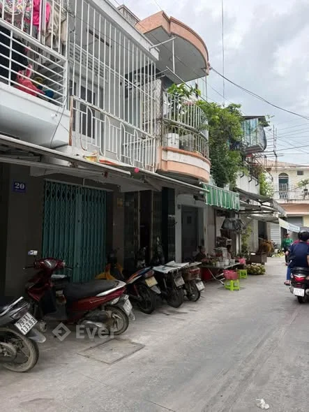 Bán nhà hai mặt tiền , Đường Tiền Giang phước hải rộng 8mHướng tây nam - 3,5 tỷ - 35.1m²