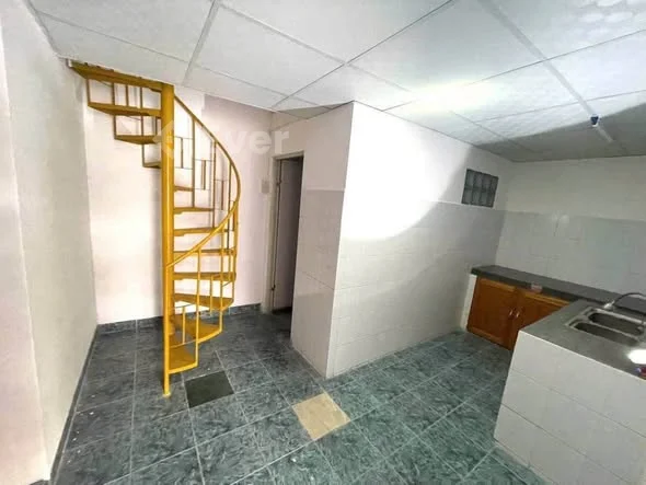 Bán gấp trước Tết nhà cấp 4 cũ hẻm cách đường Lê Hồng Phong, Phước Hải chỉ 50m giá 3.8 tỷ• - 3,8 tỷ - 80.5m²