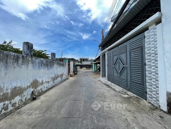 Bán 4 lô đất liền kề ở Vĩnh Trường, phường Nam Nha Trang -Diện tích lô 1 : 102,2m2 ngang 4