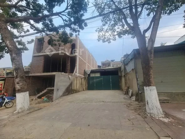 Chính chủ bán lô đất rộng, đẹp mặt đường lớn Phú Thịnh.