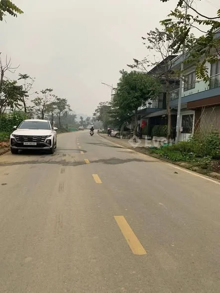 Dt: 8,89x8,97 - 107,2m2 mặt tiền quá đẹp để xây nhà ngang. - Thỏa thuận - 107.2m²