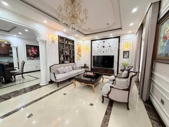 Bá.n nhanh, Biệt thự ĐẸP nhất nhì đường Trần Hưng Đạo, 266m2, chỉ 10 tỷ-