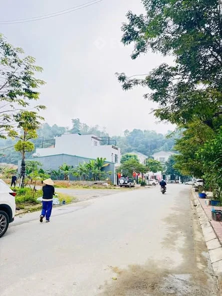 -----CƠ HỘI KHÓ TÌM ----SỞ HỮU NGAY 120m2 TRUNG TÂM THÀNH PHỐ XÂY TỰ DO