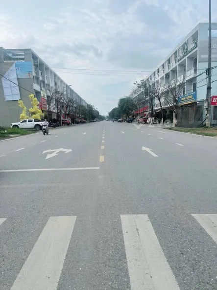 ĐẤT MẶT TIỀN ĐƯỜNG TRẦN PHÚ – DT 4,5 x 20 (90m²) Vị trí: Đường Trần Phú