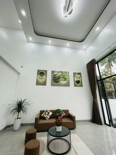 Nhà mới trinh nguyên, 2 bìa Hồng với chìa khóa trao tay , nhận ngay nhà đẹp, ở luôn