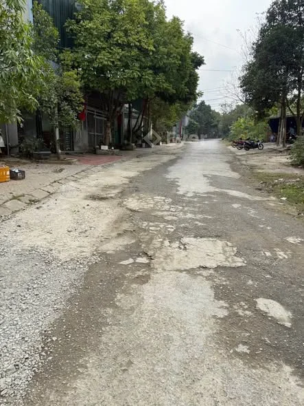 Cần b.án gấp hạ giá hết sức có thể Lô đất Đàm Quang Trung Gần chợ làng đen tổ 5 Duyên Hải