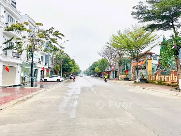 Bán nhà thô đường Ngô Quyền gần cầu ngòi đum Đường To Vị trí đẹp, kinh doanh