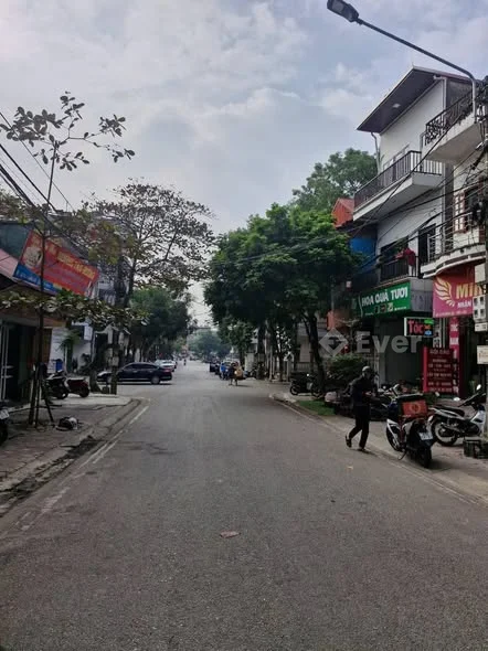 BĐS ĐẤT ĐỎ 24 Bán nhanh nhà 2 tầng Đường: Hồng Hà - Lào Cai