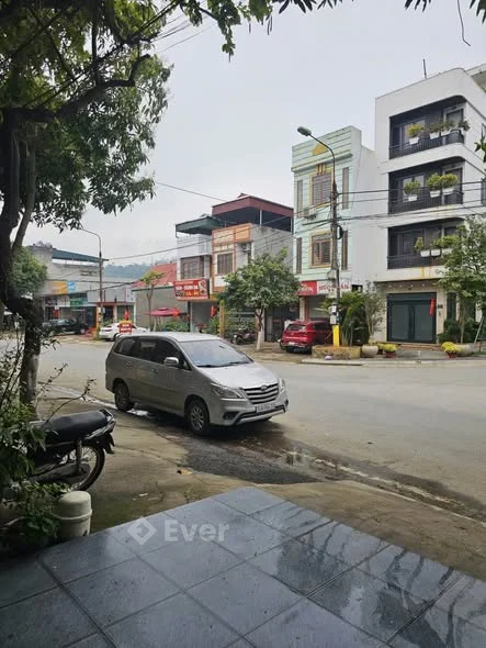 Cần chuyển đổi chỗ ở chính chủ bán nhà 2 tầngĐường Lê Thanh b1, cách cây xăng 150m