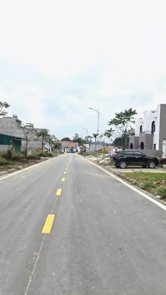 Gần 150m2 ngay sát Đường HLKD,mặt sau viu suối thoáng mát,giữa tâm B6 mà giá có hơn 16trieu/1m2 thôi