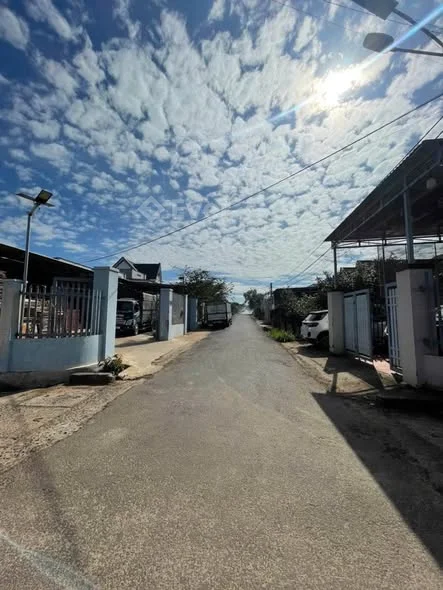 C345.Bán  lô đất hẻm Đường E Cưbua Phường Buôn Ma ThuộtChưa qua vành đai - 2,15 tỷ - 125m²