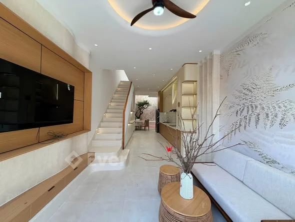 Chào bán 02 căn nhà mới Thiết kế Hiện Đại - đã bán 1 căn Vị trí : hẻm Quang Trung