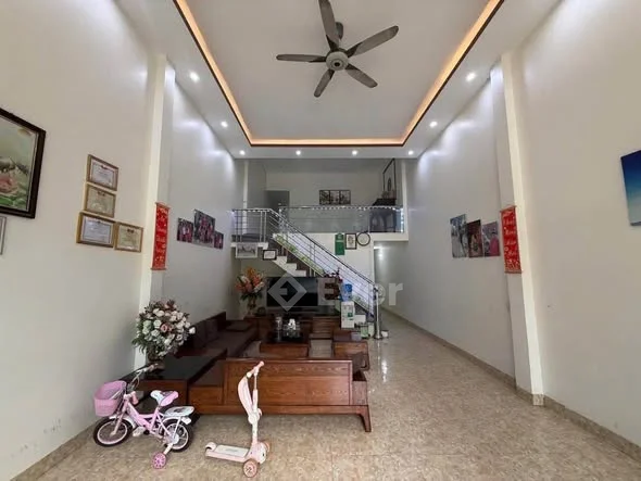 NHÀ CẤP 4 GÁC LỬNG TỔ 3 DUYÊN HẢI - vị trí : Đường Doãn Kế Thiện